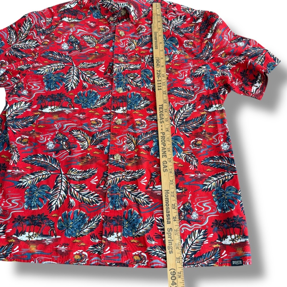 Duluth Trading Co Mens M Short Sleeve Button Up Shirt Hawaiian Print Red - Picture 4 of 8